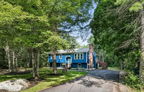 31 Evergreen Drive Goffstown NH 03045