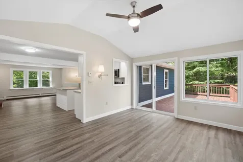 31 Evergreen Drive Goffstown NH 03045