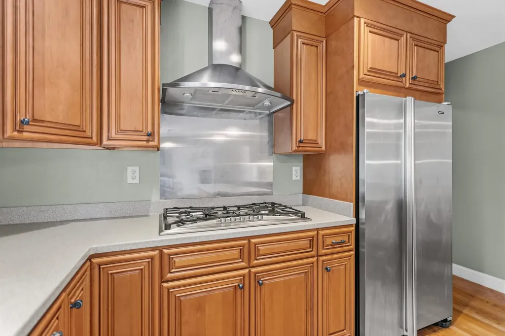 35 Mockingbird Hill Road Windham NH 03087