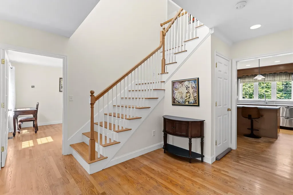 35 Mockingbird Hill Road Windham NH 03087