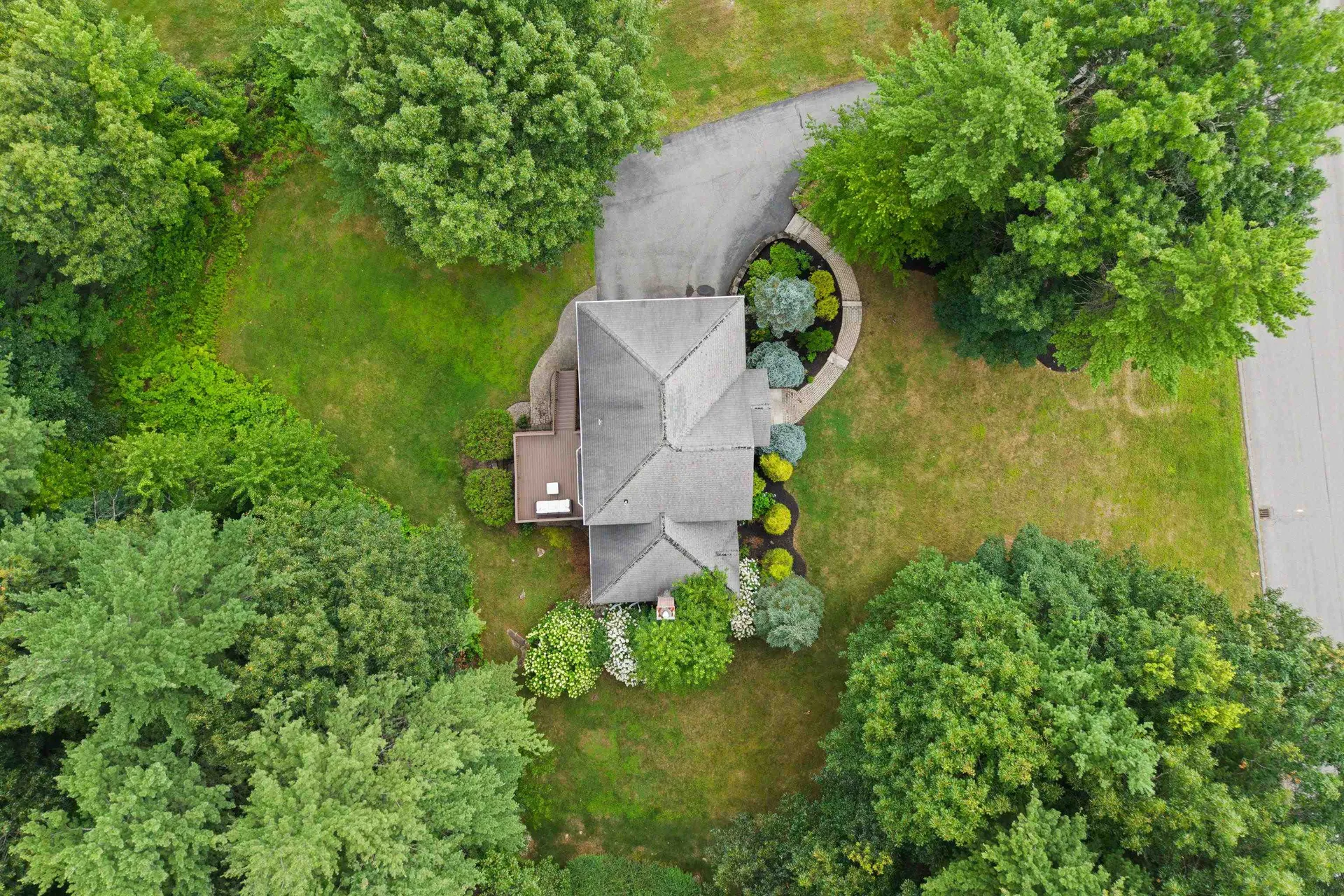 35 Mockingbird Hill Road Windham NH 03087