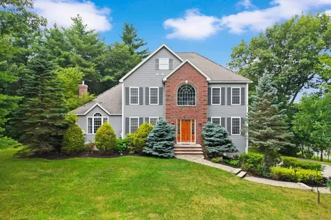 35 Mockingbird Hill Road Windham NH 03087