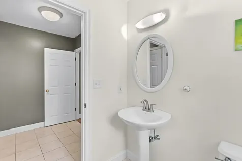 35 Mockingbird Hill Road Windham NH 03087