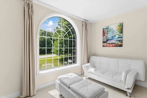 35 Mockingbird Hill Road Windham NH 03087
