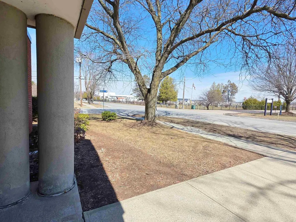 1025 Airport Drive South Burlington VT 05403