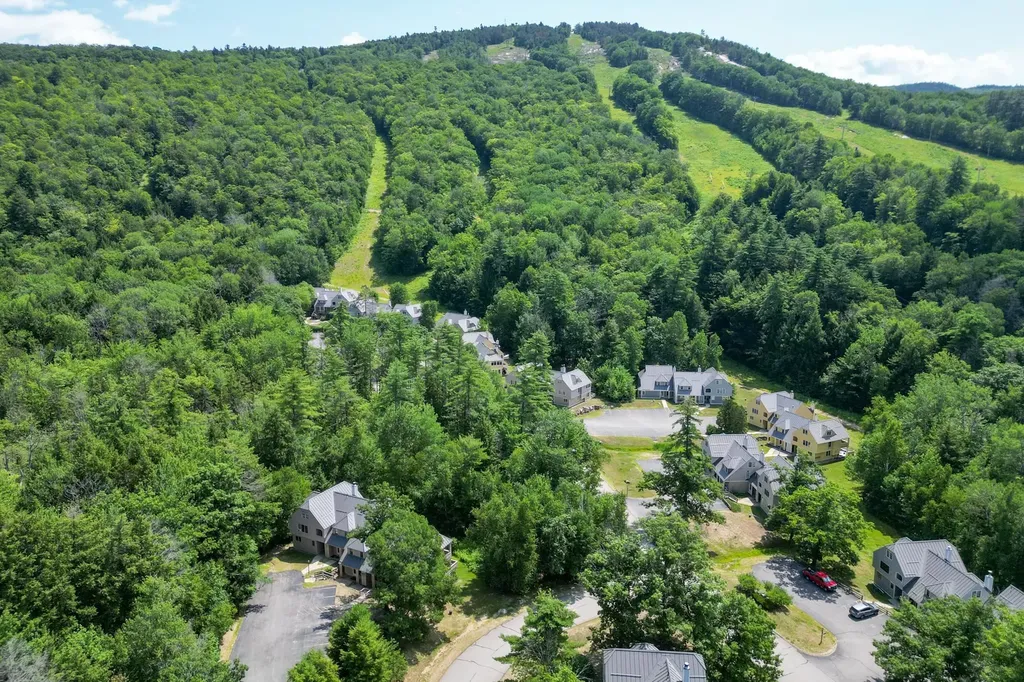 144 Whitaker Lane Conway NH 03860