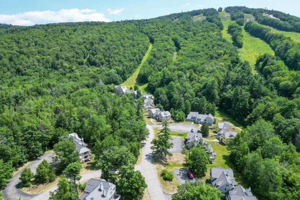 144 Whitaker Lane Conway NH 03860