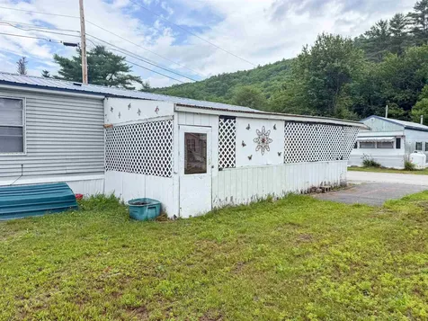 862 Mayhew Turnpike Bridgewater NH 03222