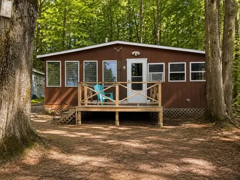 9 Pinecrest Road Raymond NH 03077