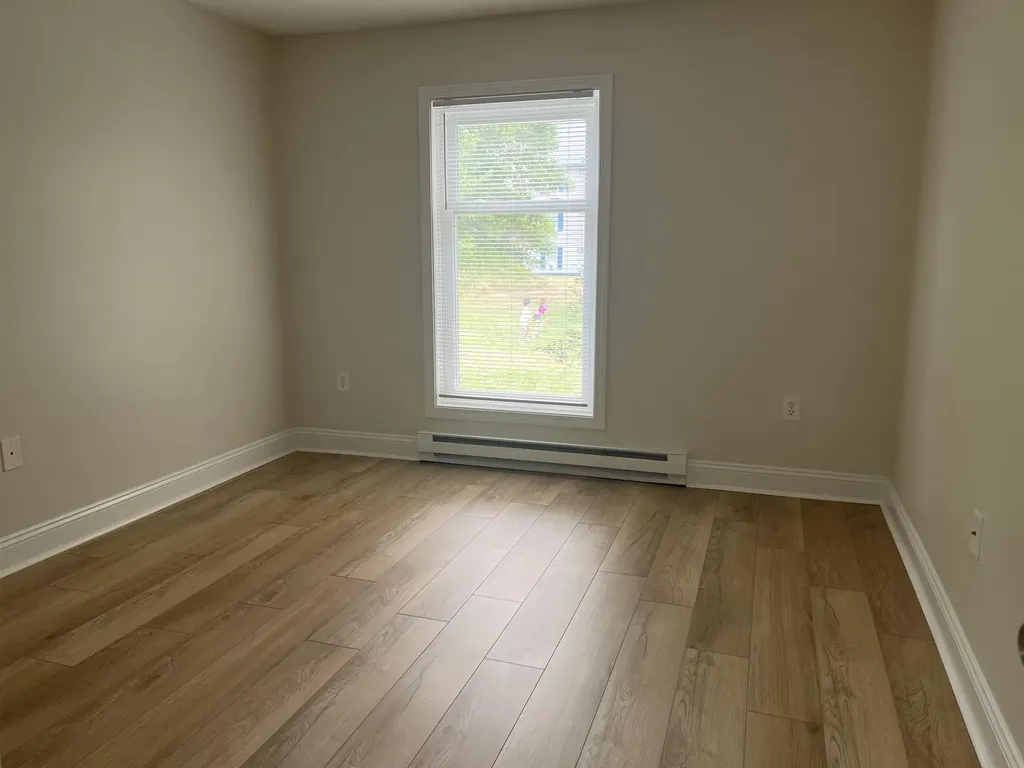 108 Eastern Avenue Manchester NH 03104