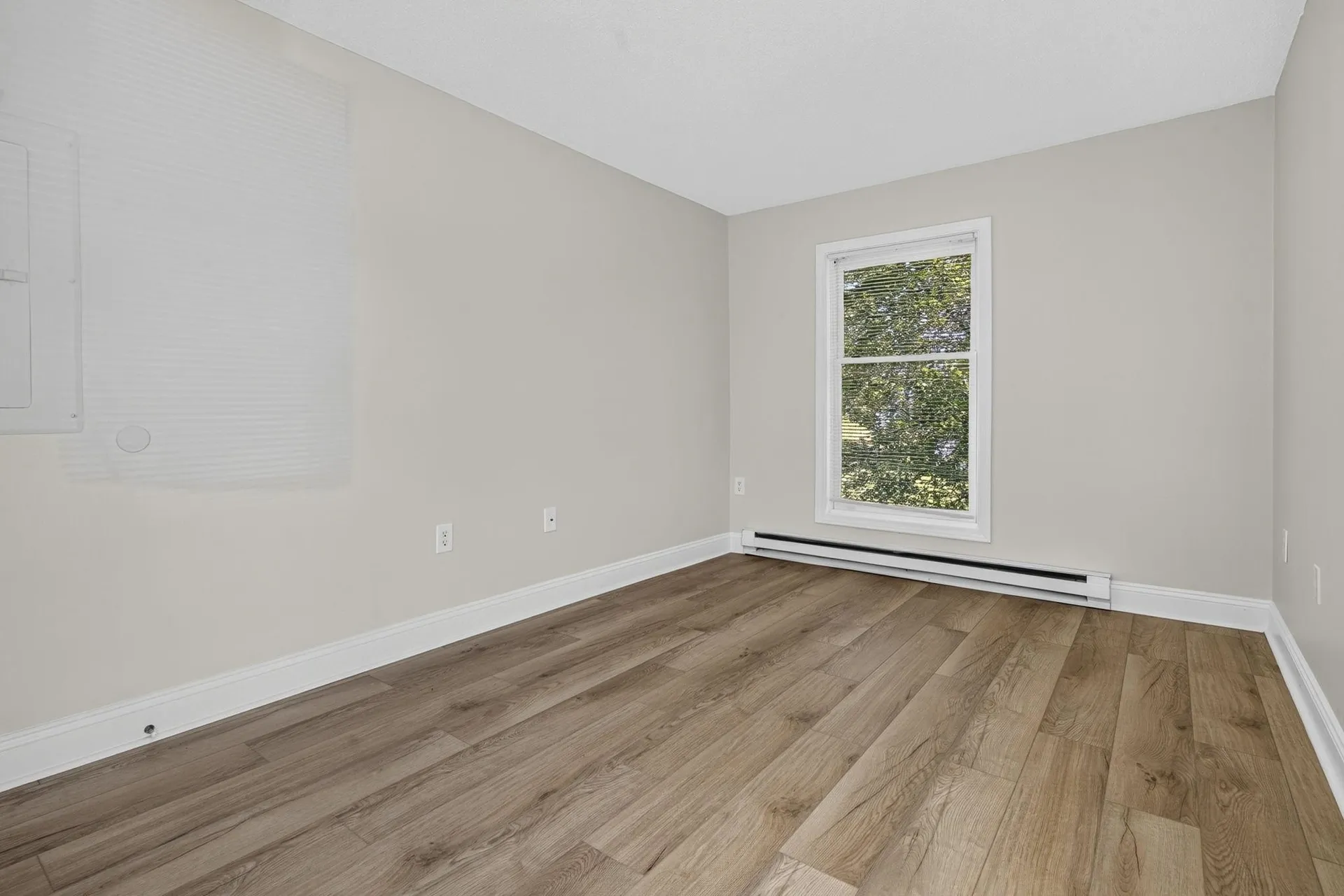 108 Eastern Avenue Manchester NH 03104