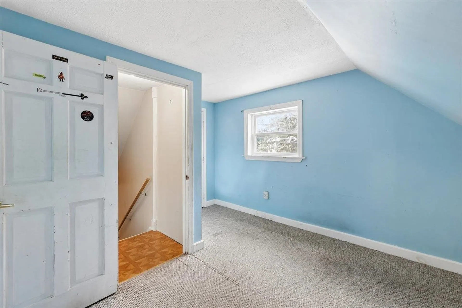 549 Lake Avenue Manchester NH 03103
