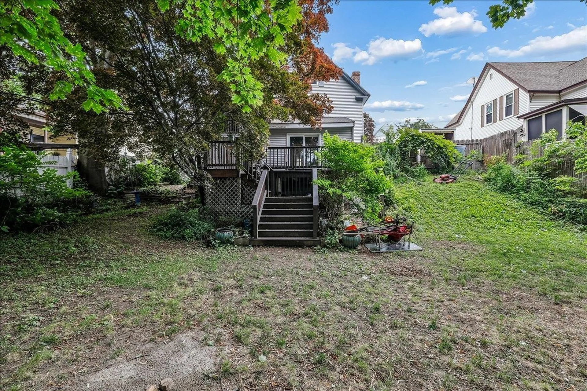 549 Lake Avenue Manchester NH 03103