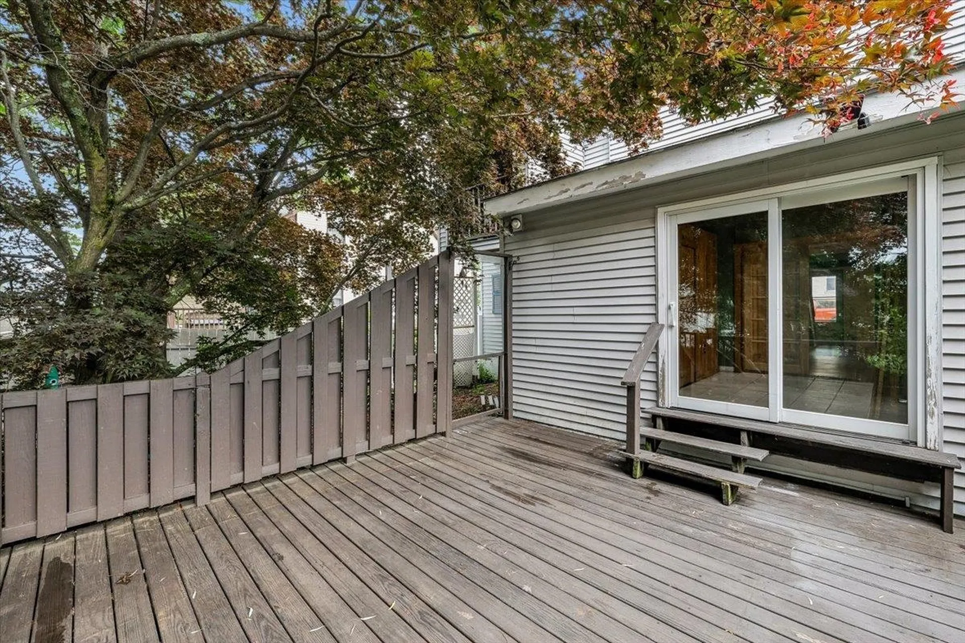 549 Lake Avenue Manchester NH 03103