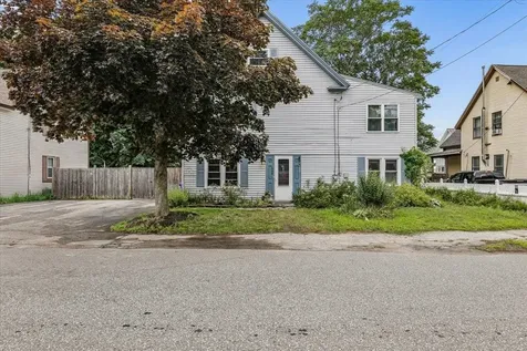 549 Lake Avenue Manchester NH 03103