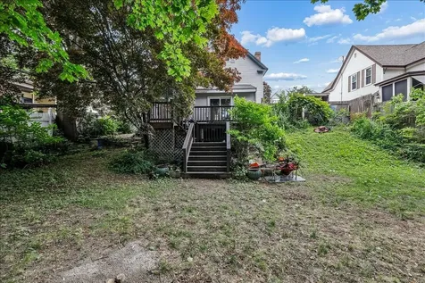 549 Lake Avenue Manchester NH 03103