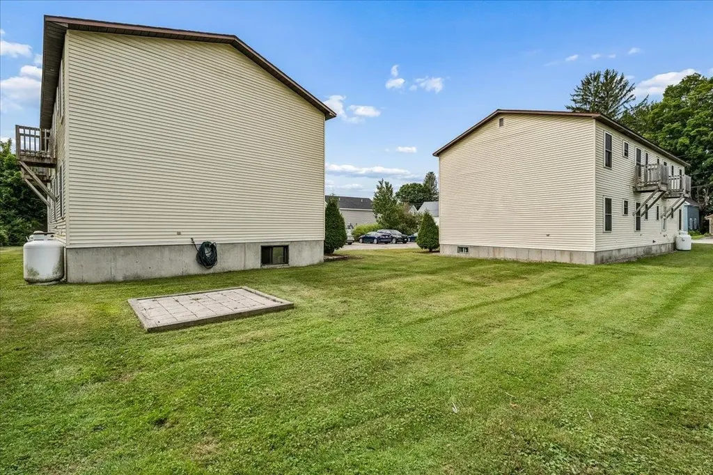 29 Central Street Hillsborough NH 03244