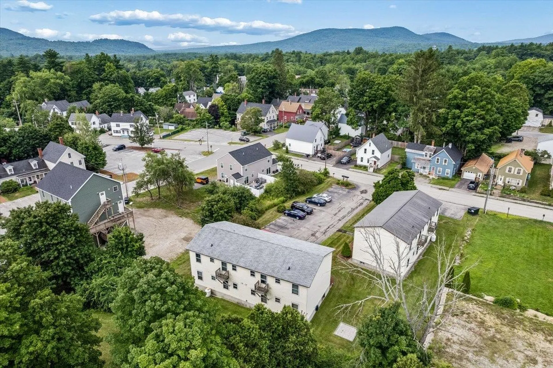 29 Central Street Hillsborough NH 03244