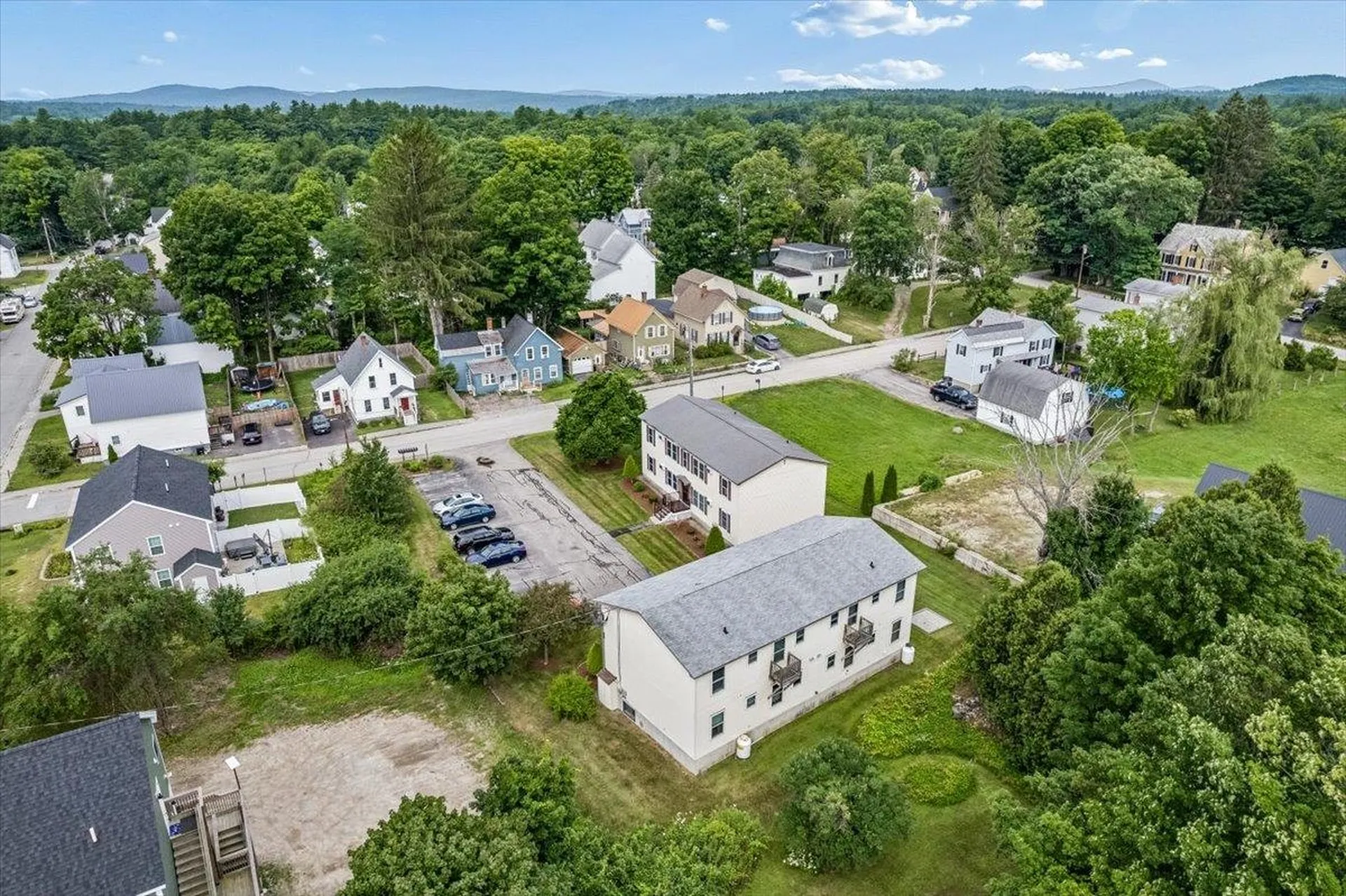 29 Central Street Hillsborough NH 03244