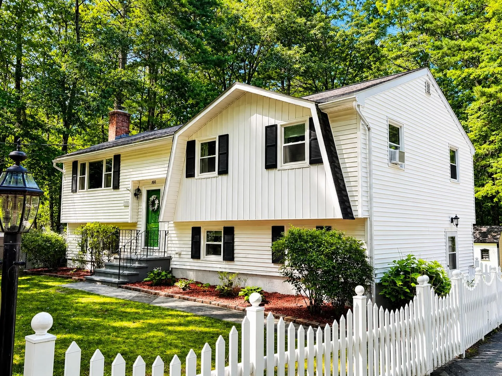 223 Baboosic Lake Road Merrimack NH 03054