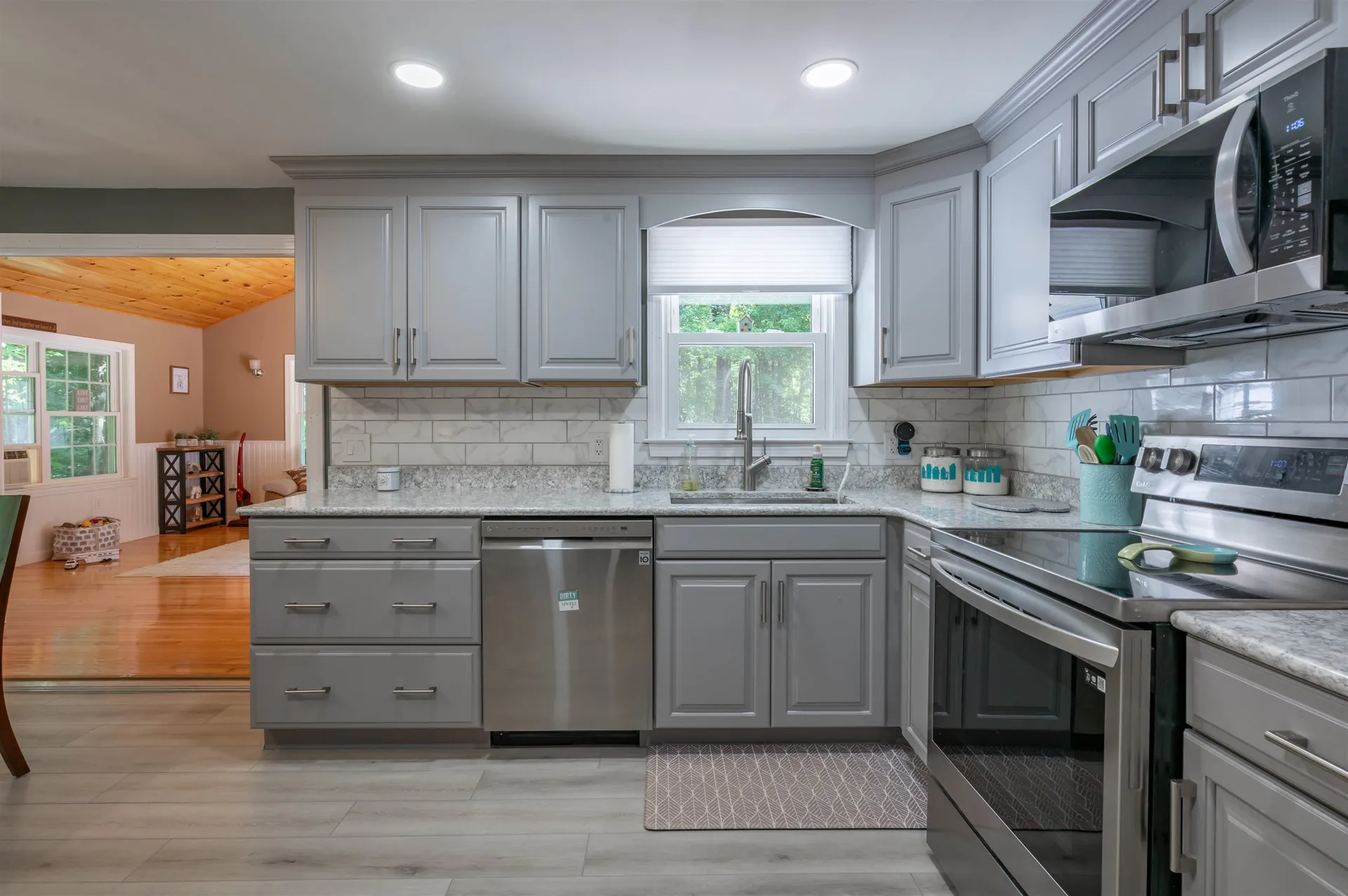 223 Baboosic Lake Road Merrimack NH 03054
