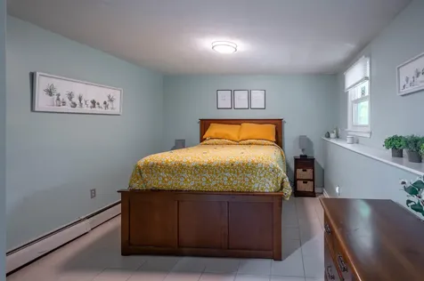 223 Baboosic Lake Road Merrimack NH 03054