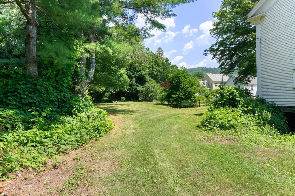 23 Main Street Rockingham VT 05154