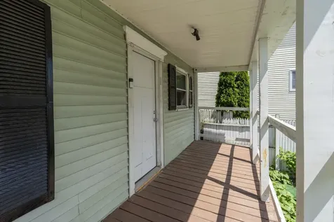 571 Amherst Street Manchester NH 03104