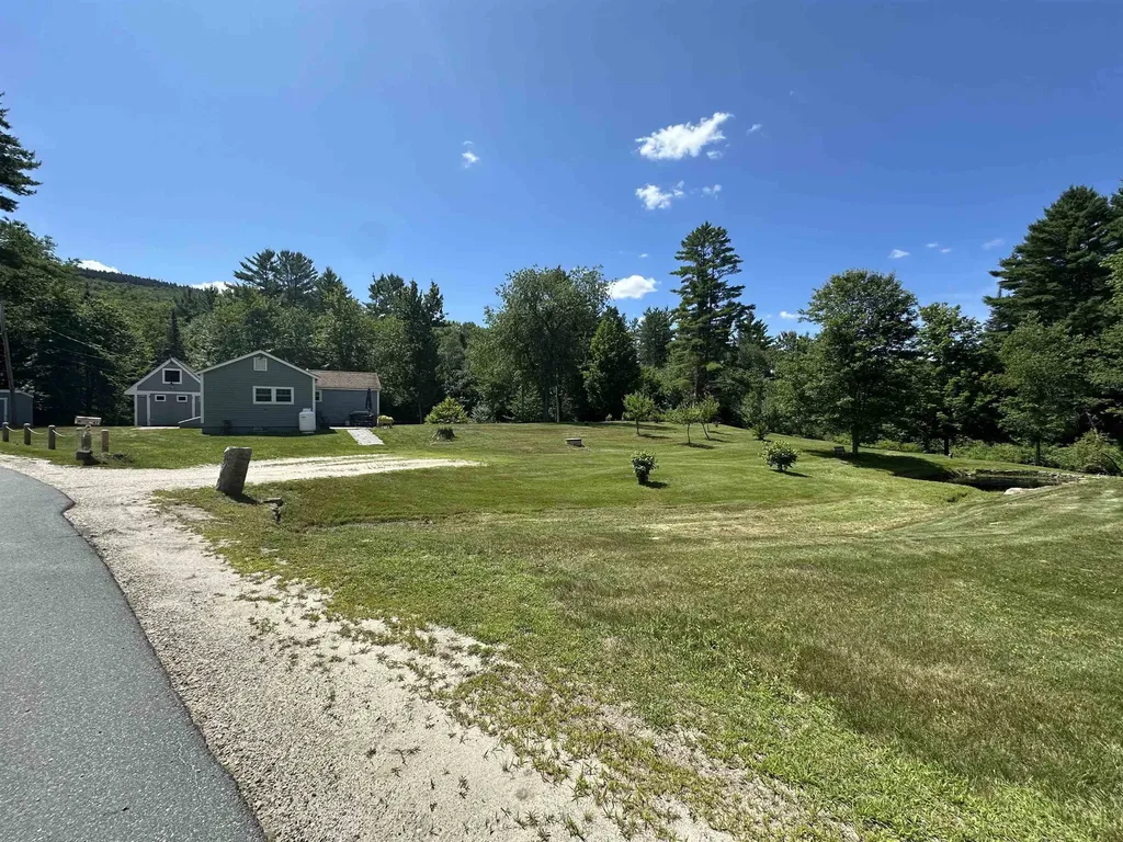 477 Dean Road Grafton NH 03240