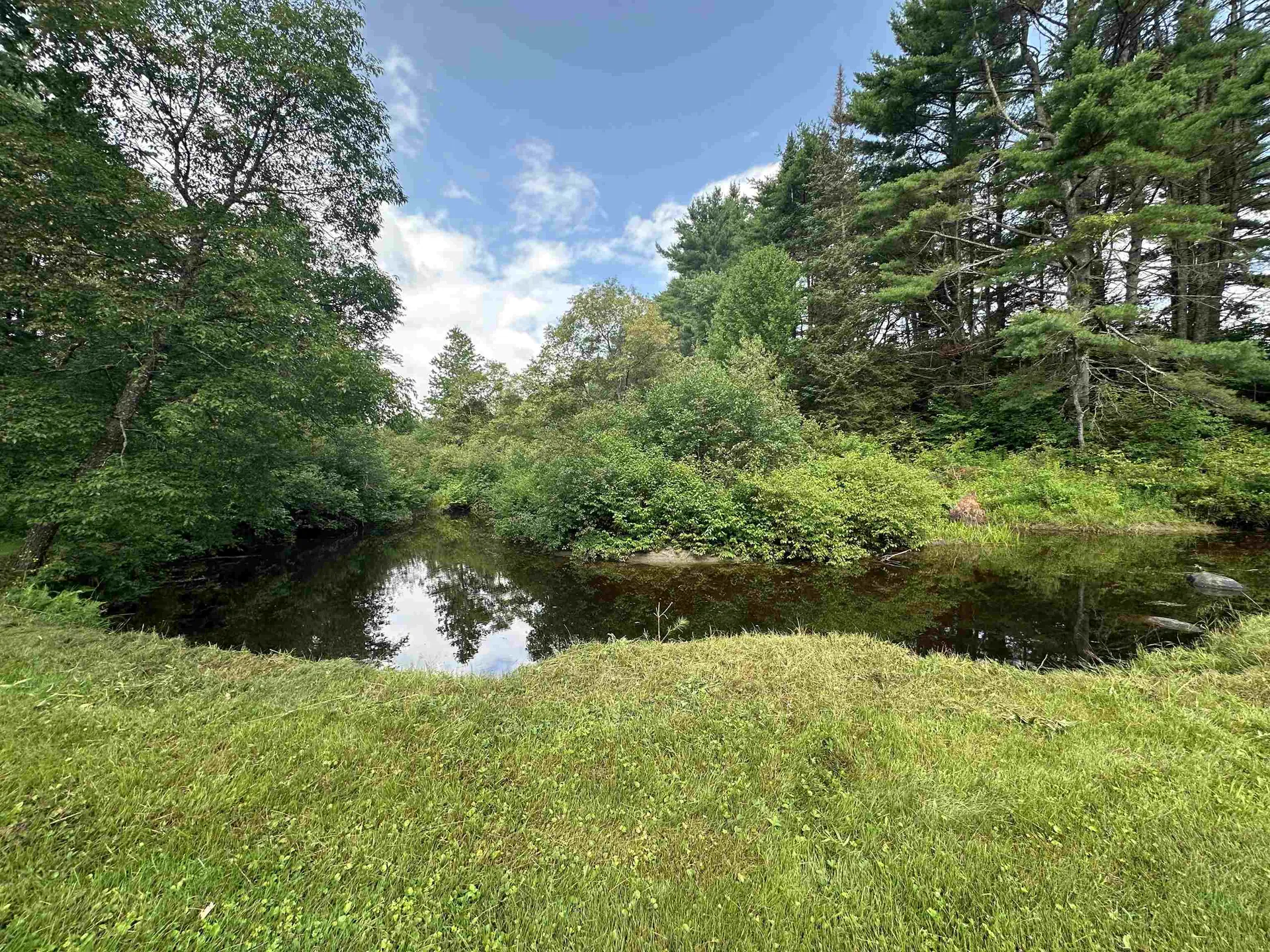 477 Dean Road Grafton NH 03240