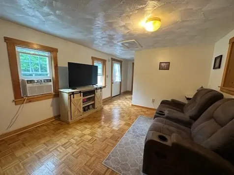 477 Dean Road Grafton NH 03240