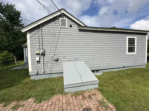 477 Dean Road Grafton NH 03240