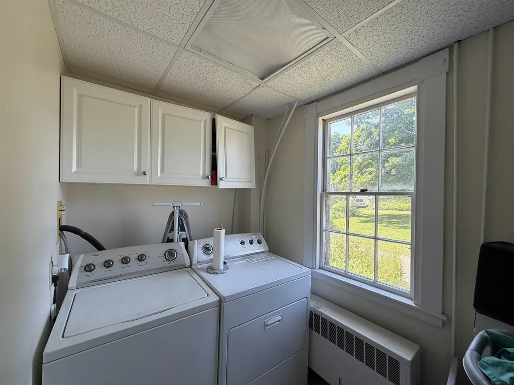 43 Post Road Greenland NH 03840