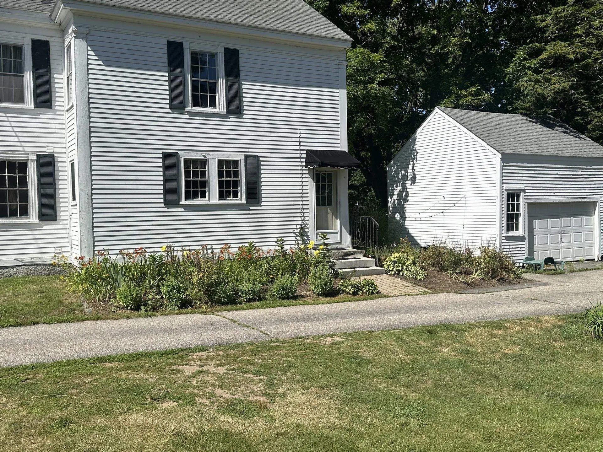 43 Post Road Greenland NH 03840