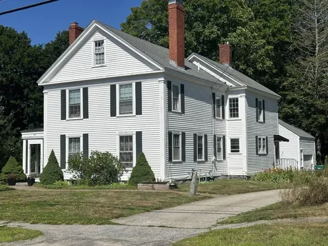 43 Post Road Greenland NH 03840