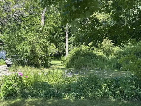 43 Post Road Greenland NH 03840