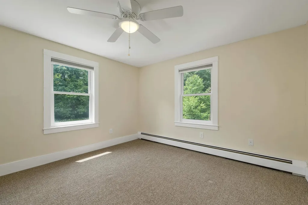 26 Old Mont Vernon Road Amherst NH 03031