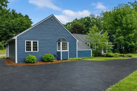 26 Old Mont Vernon Road Amherst NH 03031