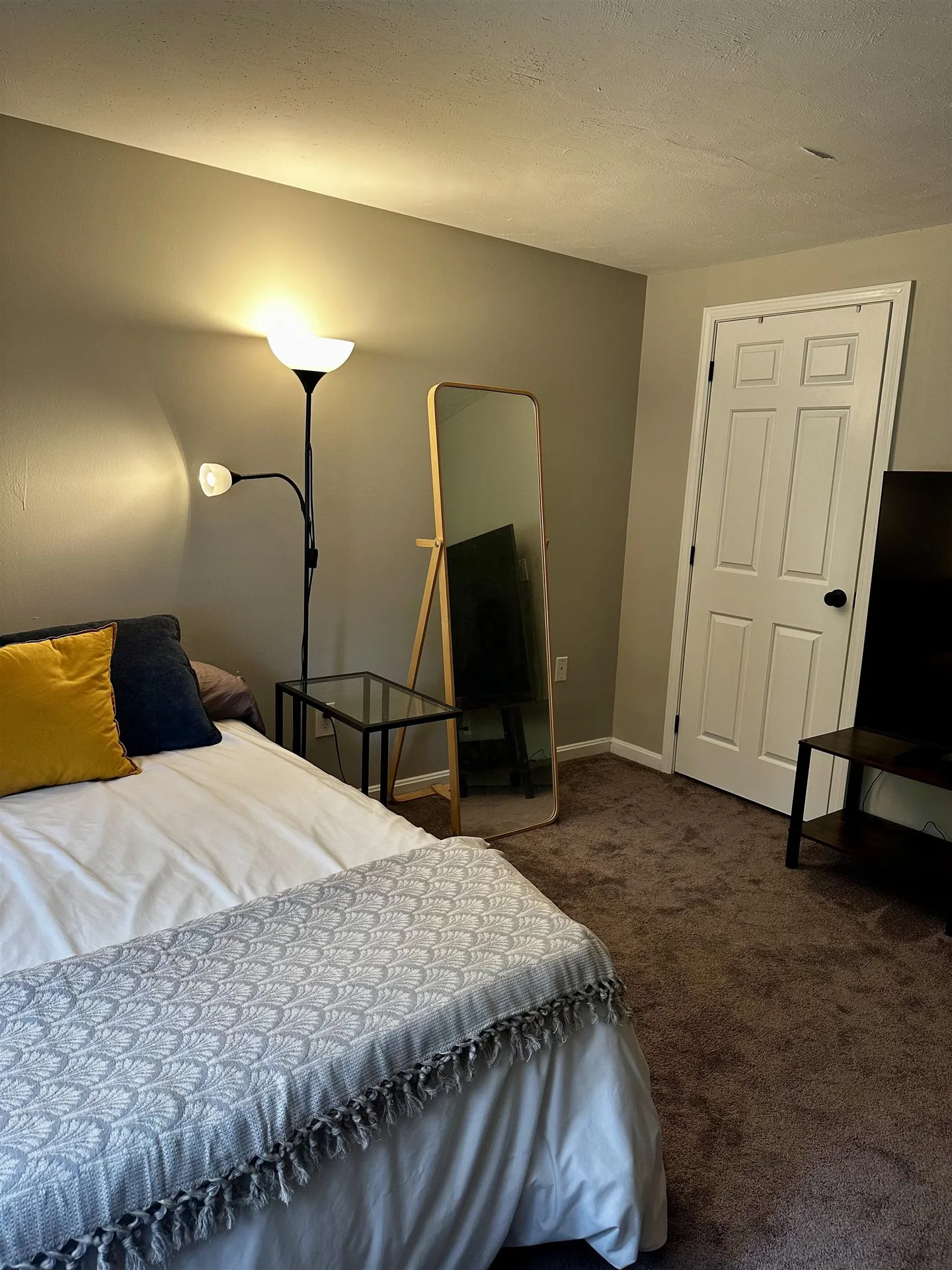 22 Essex Green Road Merrimack NH 03054