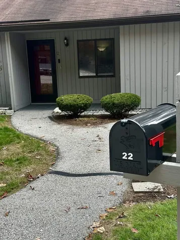 22 Essex Green Road Merrimack NH 03054