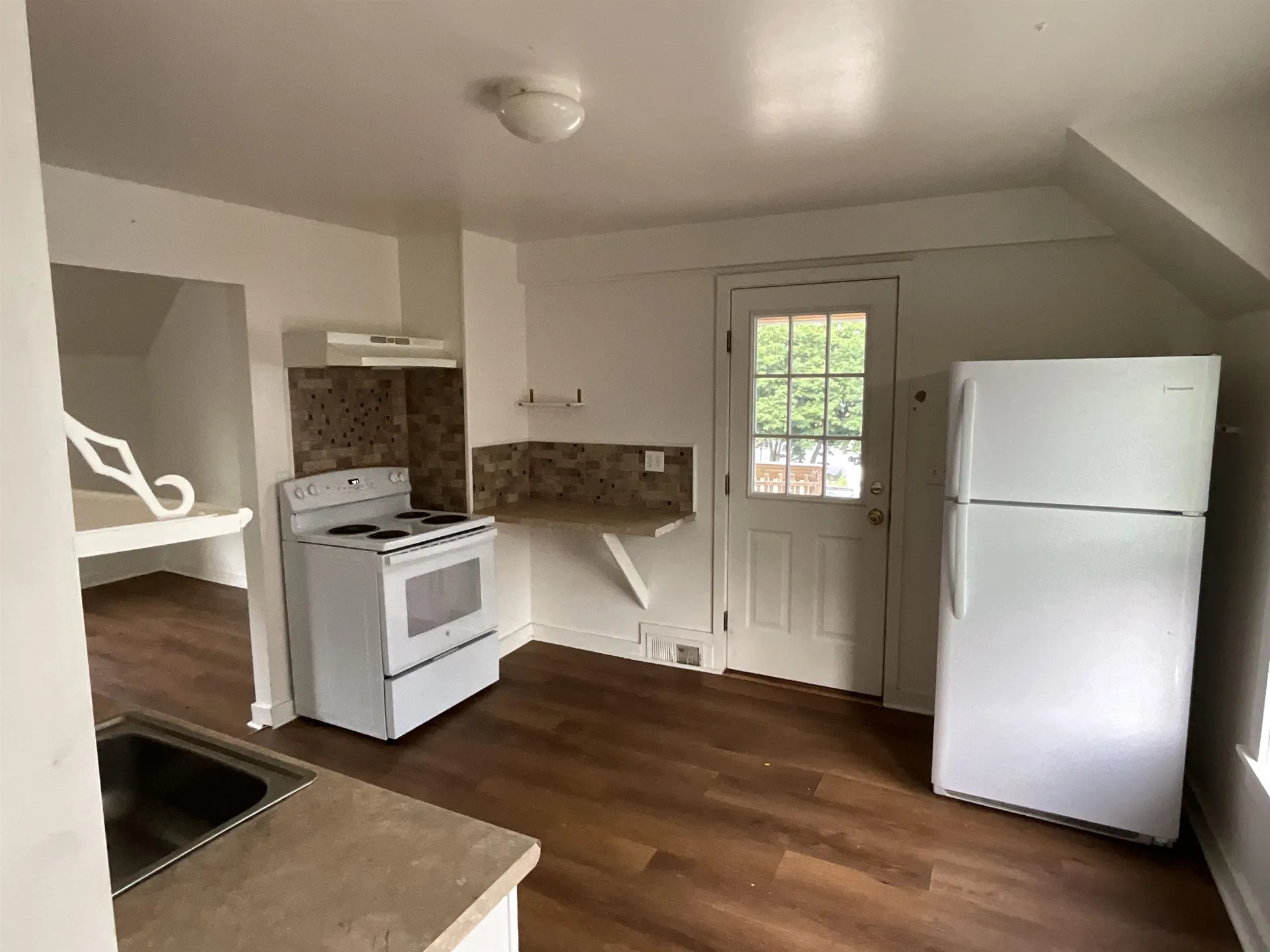 57 Washington Street Conway NH 03818