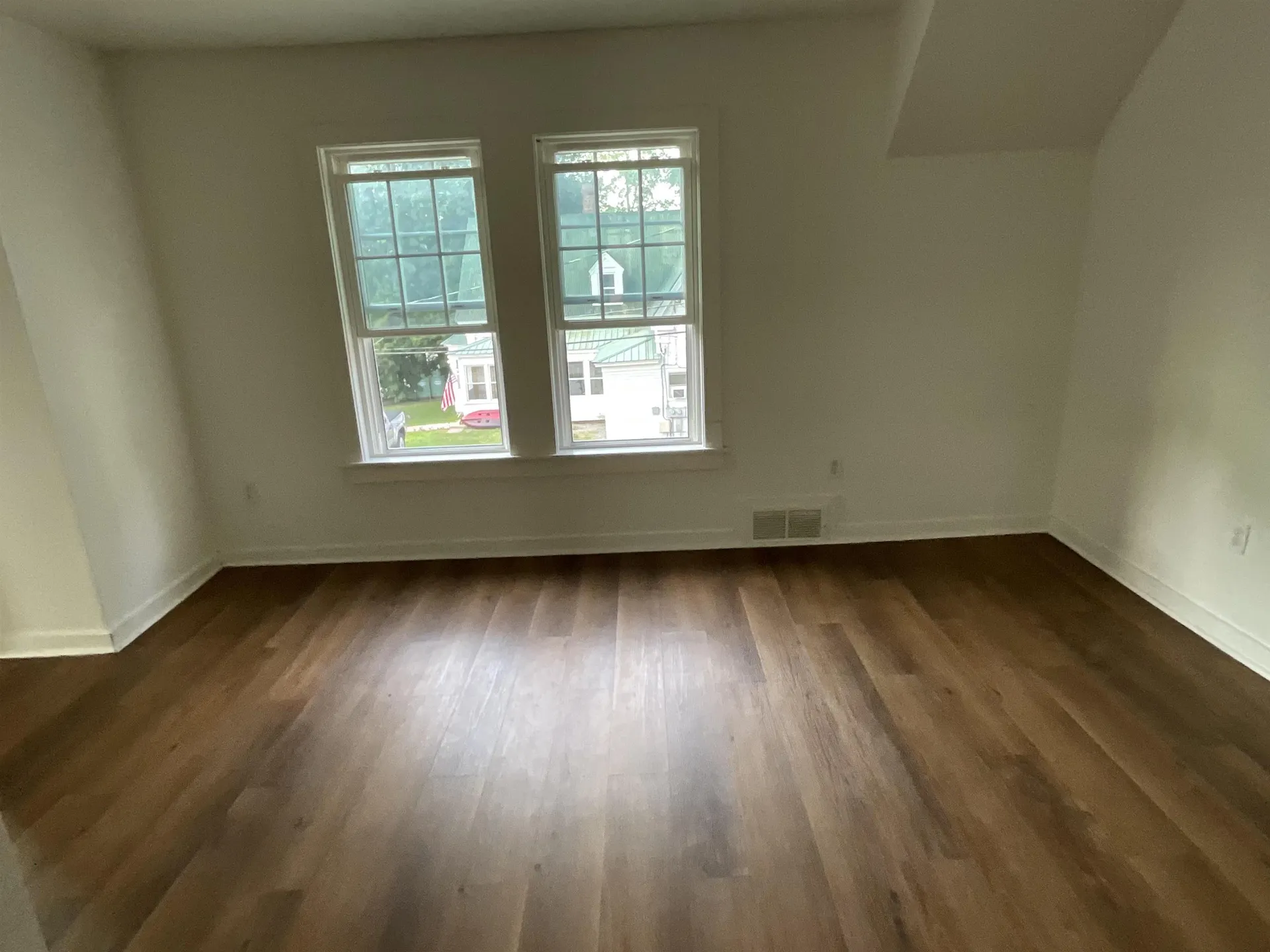57 Washington Street Conway NH 03818