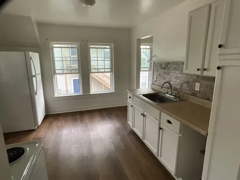 57 Washington Street Conway NH 03818