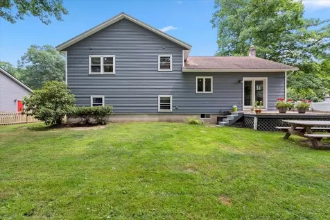 13 Hillside Circle Essex VT 05452