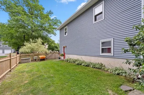 13 Hillside Circle Essex VT 05452