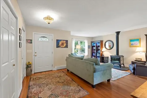 13 Hillside Circle Essex VT 05452