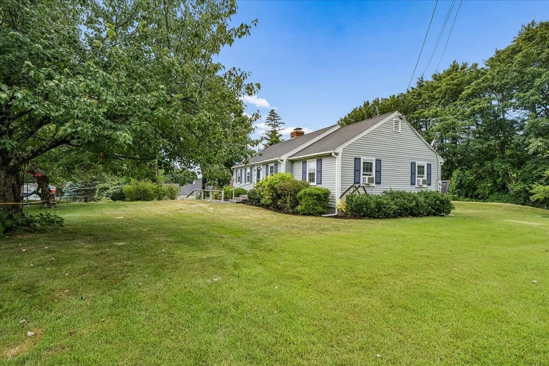 23 Woodwells Garrison Road Hopkinton NH 03229