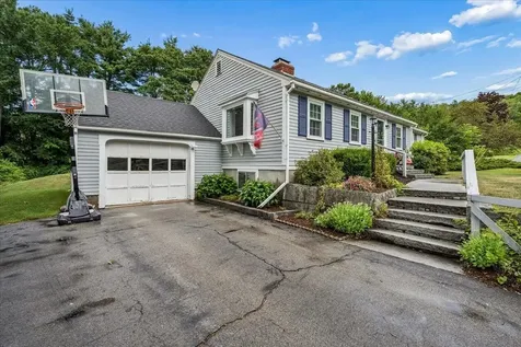 23 Woodwells Garrison Road Hopkinton NH 03229