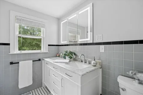 23 Woodwells Garrison Road Hopkinton NH 03229