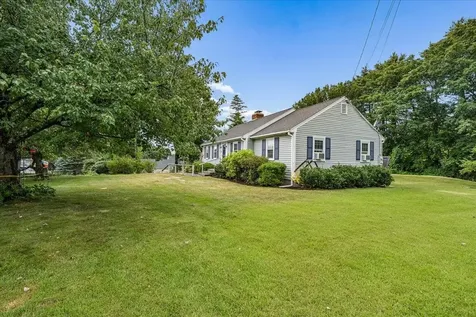23 Woodwells Garrison Road Hopkinton NH 03229